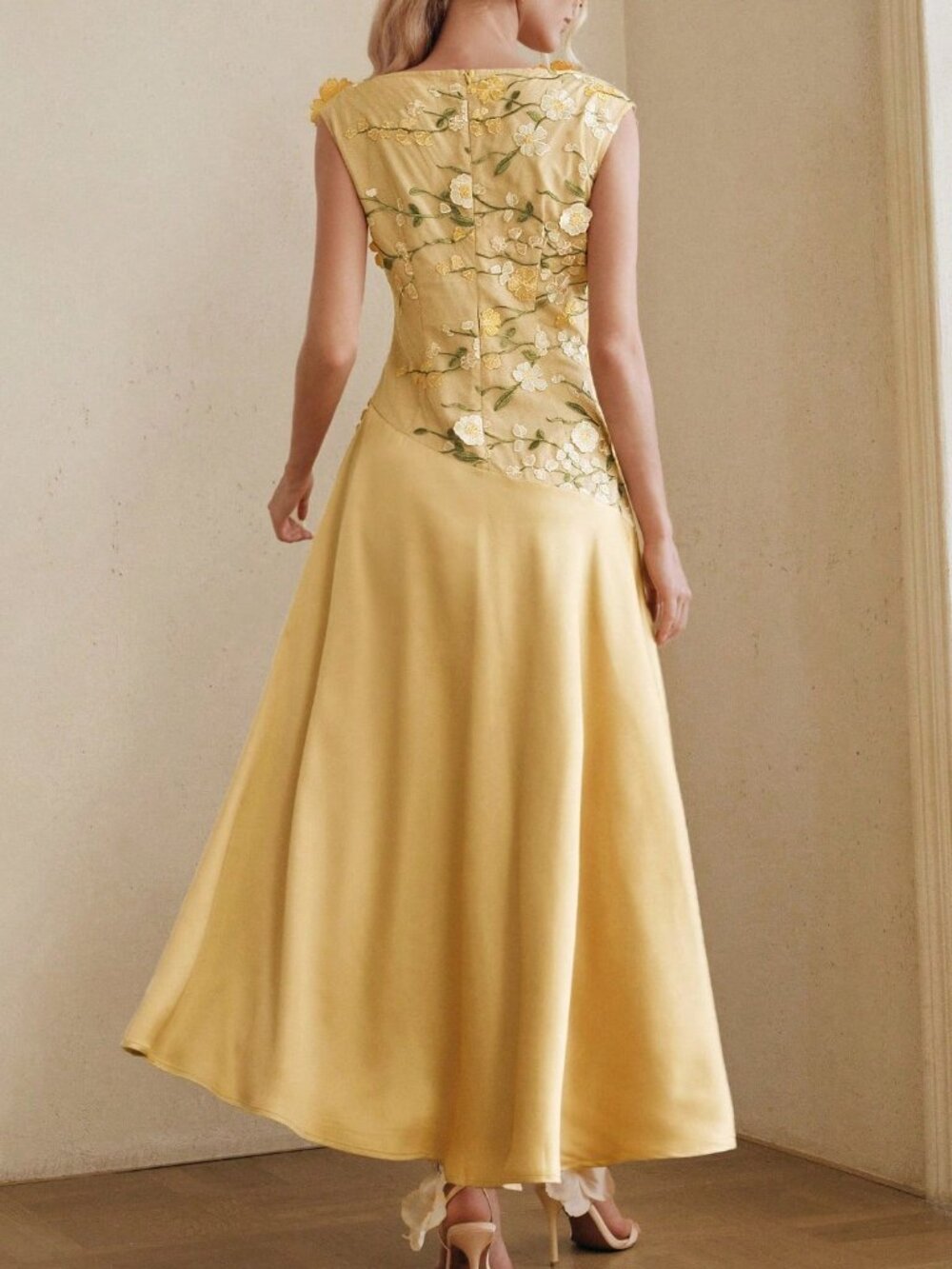 Yellow Elegant Women's A-Line Dress With 3d Floral - Picture 2 of 7
